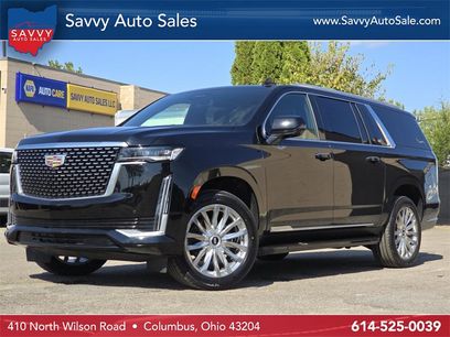 Used 2022 Cadillac Escalade ESV Luxury