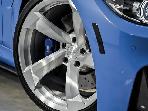 Used 2018 BMW M3 RWD image 4