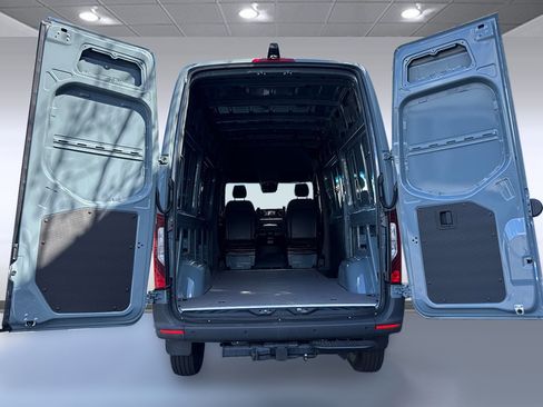 New 2026 Mercedes-Benz Sprinter 2500 image 27