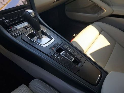 Used 2018 Porsche 911 Carrera GTS image 32