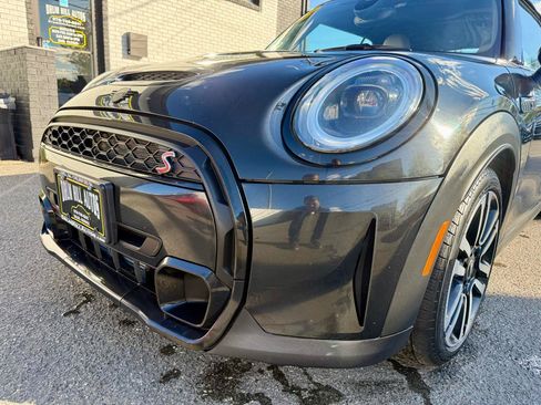 Used 2023 MINI Cooper S w/ Signature Upholstery Package FWD image 17
