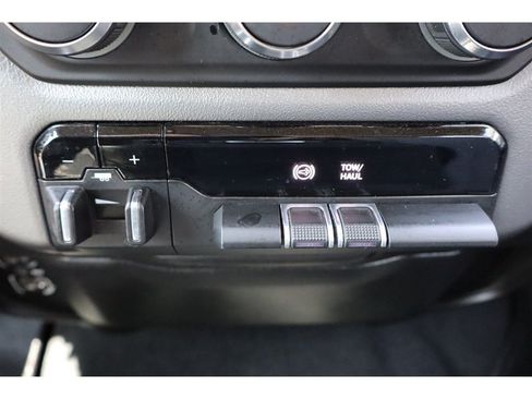 Used 2019 RAM 2500 Big Horn AWD/4WD image 36