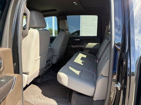 Used 2022 Chevrolet Silverado 3500 LTZ AWD/4WD image 18
