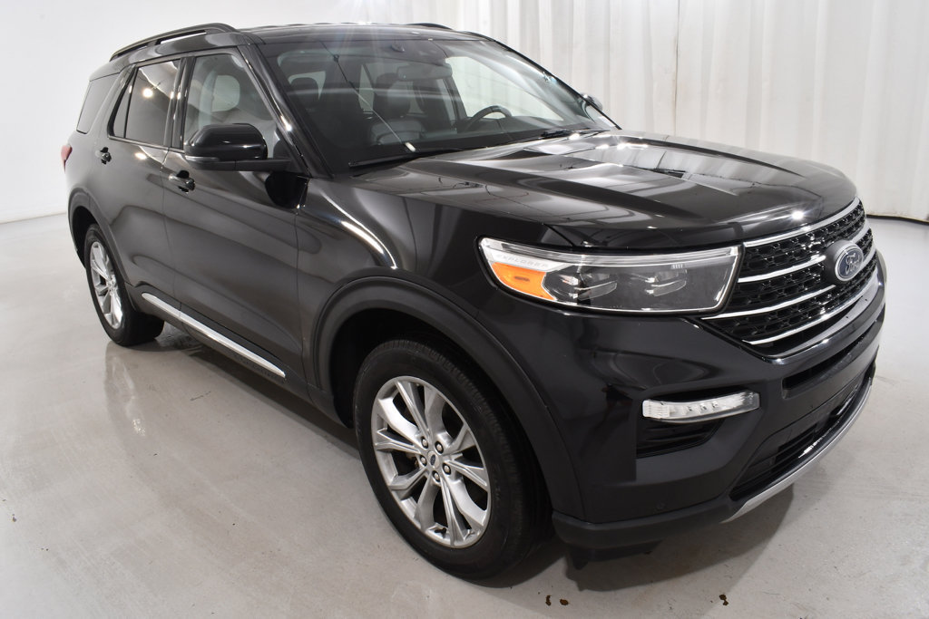 Used 2024 Ford Explorer XLT w/ Equipment Group 202A AWD/4WD image 5