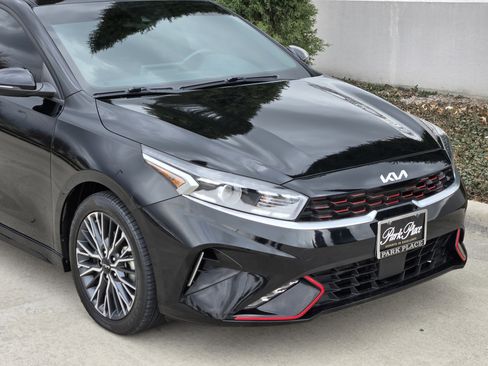 Used 2023 Kia Forte GT-Line w/ GT-Line Technology Package image 7