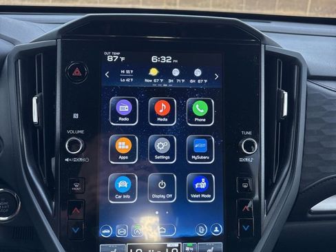 Used 2025 Subaru Forester Premium image 12