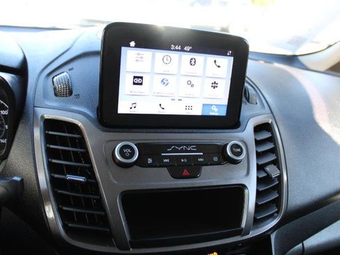 Used 2020 Ford Transit Connect XL image 19