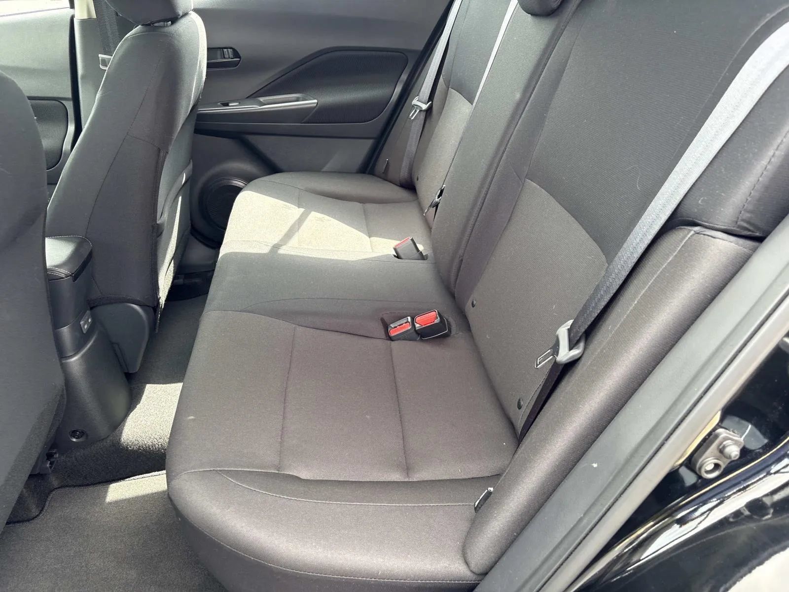Used 2025 Nissan Kicks Play S FWD image 18