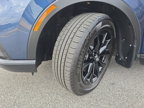 Used 2025 Honda CR-V Sport image 29