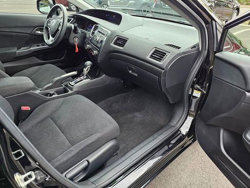 Used 2013 Honda Civic LX image 10