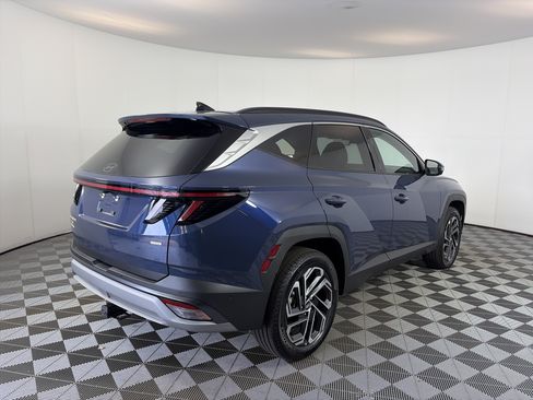 Used 2026 Hyundai Tucson Limited AWD/4WD image 10