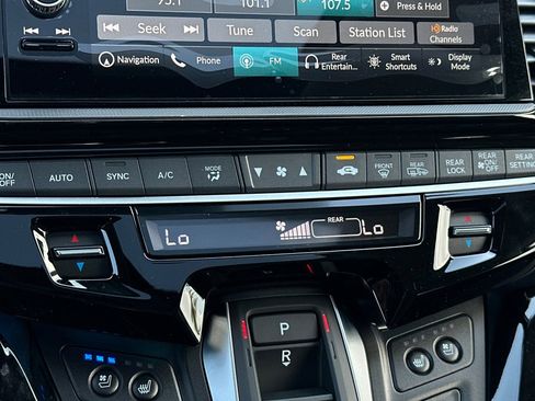 New 2026 Honda Odyssey Elite image 24