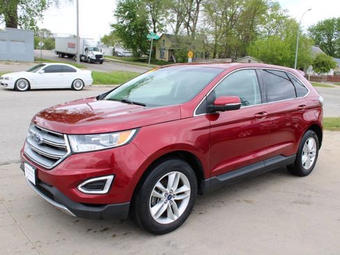 Used 2016 Ford Edge SEL w/ Equipment Group 201A FWD image 4