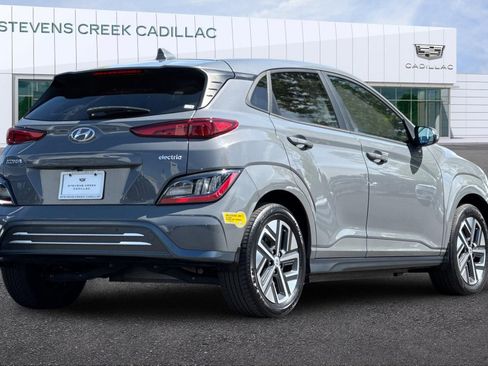 Used 2022 Hyundai Kona Limited image 3