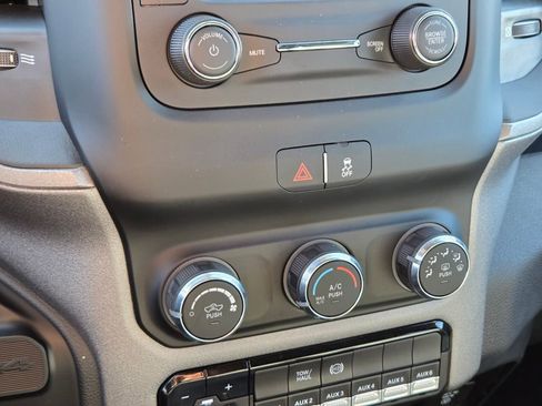 New 2024 RAM 2500 Tradesman w/ Bed Utility Group AWD/4WD image 13