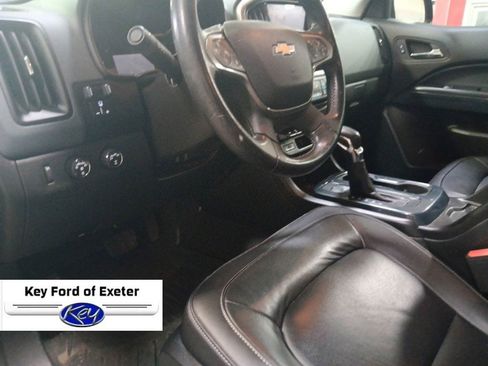 Used 2022 Chevrolet Colorado Z71 AWD/4WD image 25