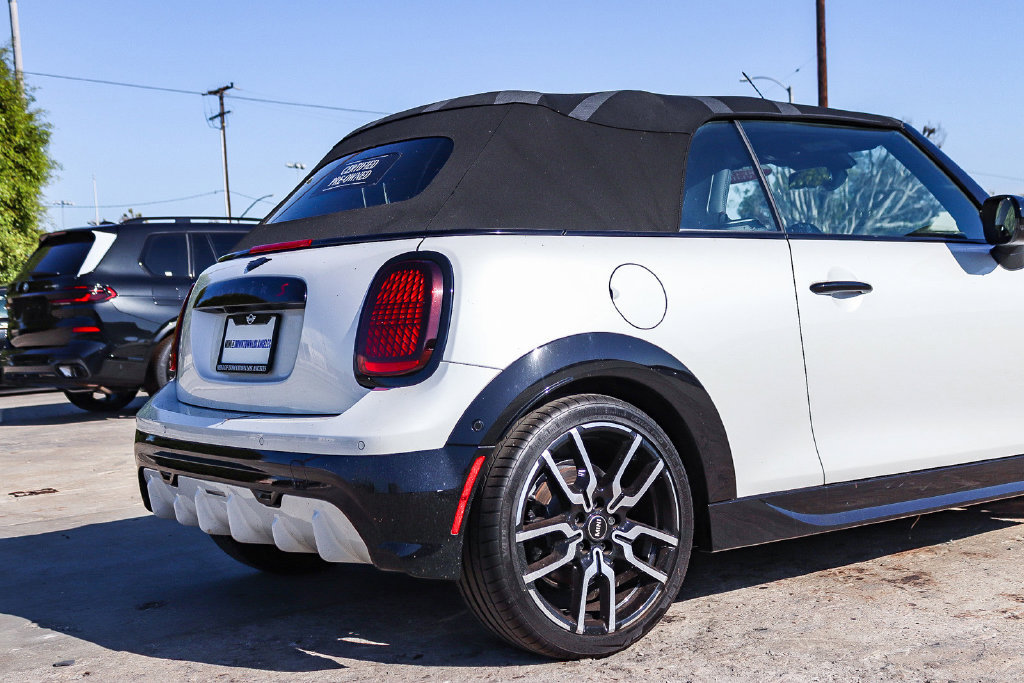 Used 2026 MINI Cooper S FWD image 24