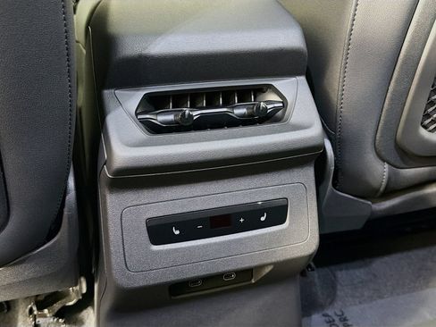 Certified 2025 Audi Q6 e-tron Premium w/ Convenience Package AWD/4WD image 25