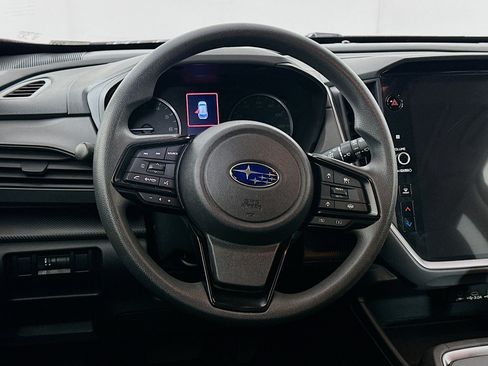 Used 2025 Subaru Crosstrek 2.5i Premium AWD/4WD image 18