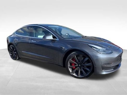 Used 2020 Tesla Model 3 Performance image 1