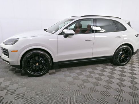 New 2026 Porsche Cayenne AWD/4WD image 2