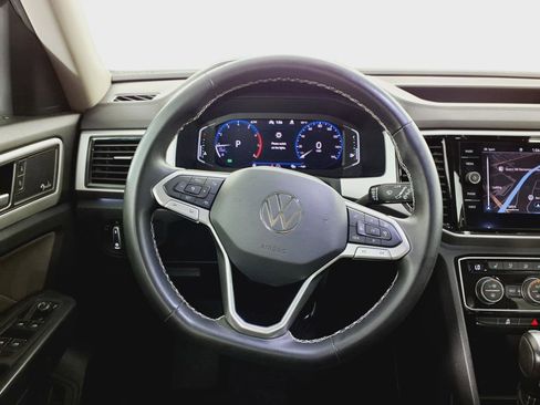Used 2021 Volkswagen Atlas SEL Premium image 16
