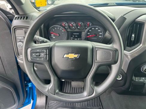 Used 2023 Chevrolet Silverado 1500 Custom image 10
