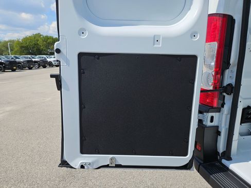 New 2026 RAM ProMaster 2500 image 26