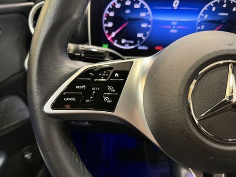 Certified 2025 Mercedes-Benz C 300 Sedan image 17