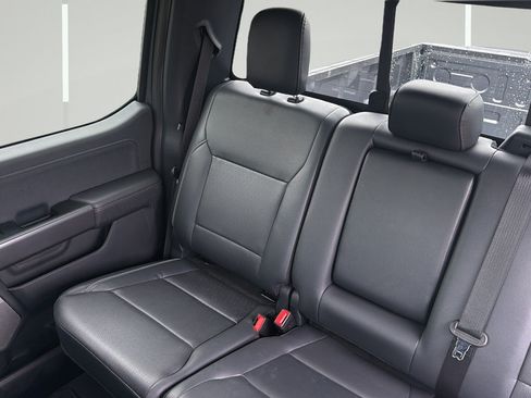 Certified 2025 Ford F150 Lariat AWD/4WD image 30