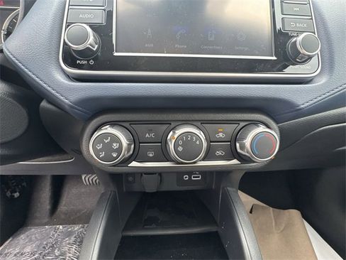 New 2025 Nissan Versa SV image 18