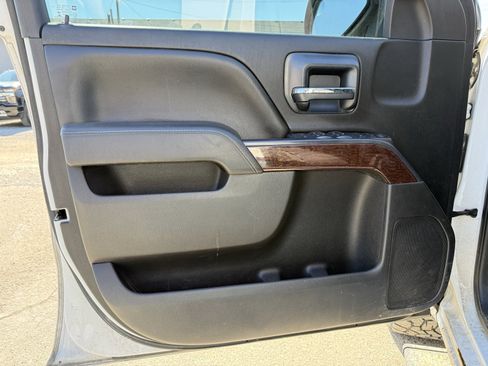 Used 2015 GMC Sierra 1500 SLE w/ SLE Value Package image 13