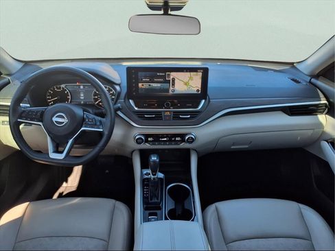 Used 2023 Nissan Altima 2.5 SL image 13