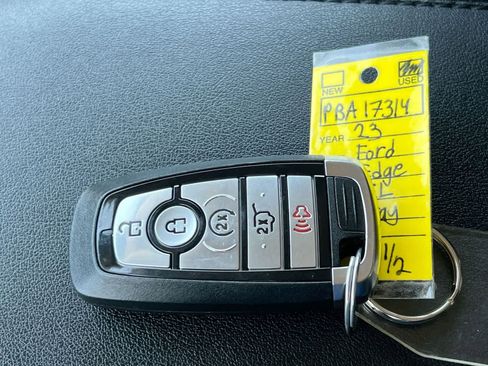 Used 2023 Ford Edge SEL w/ Convenience Package AWD/4WD image 35