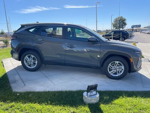 New 2026 Hyundai Tucson SE image 6