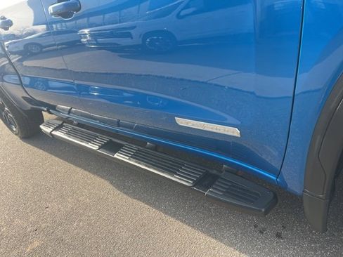 Used 2023 GMC Sierra 1500 Elevation image 14