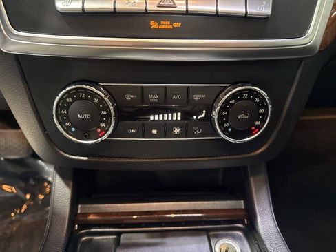 Used 2013 Mercedes-Benz GL 450 4MATIC image 23