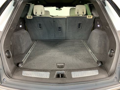 Used 2017 Cadillac XT5 Luxury w/ Advanced Security Package image 13