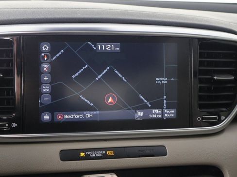 Used 2021 Kia Sportage EX w/ EX Technology Package image 46