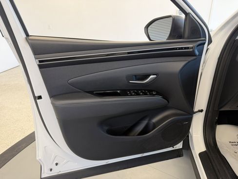 Used 2023 Hyundai Tucson Limited image 40