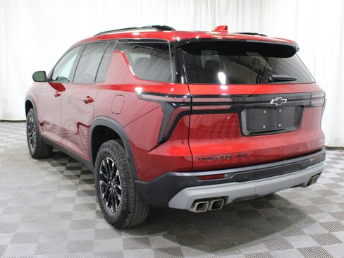 Used 2025 Chevrolet Traverse Z71 w/ Driver Confidence Package image 29