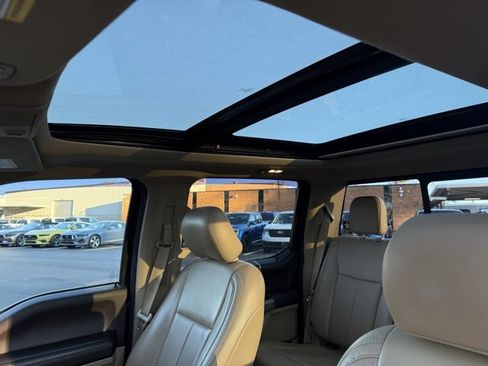 Used 2019 Ford F150 Lariat image 10