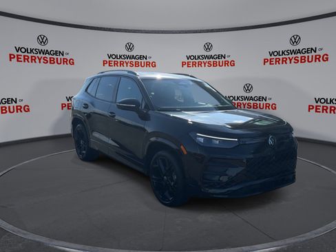 New 2026 Volkswagen Tiguan SE R-Line image 2