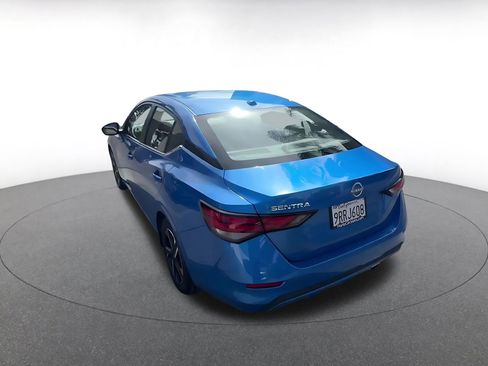 Used 2025 Nissan Sentra SV image 11