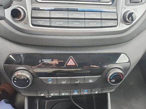 Used 2016 Hyundai Tucson Sport AWD/4WD image 3