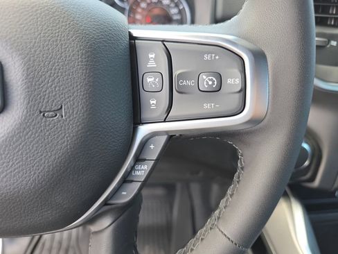 New 2026 RAM 1500 Big Horn AWD/4WD image 18