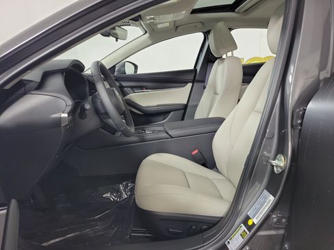 Certified 2026 MAZDA MAZDA3 2.5 S Sedan w/ Preferred Pkg FWD image 11