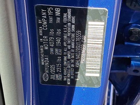 New 2025 Hyundai Elantra Limited image 11