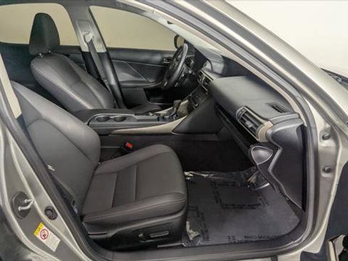 Used 2019 Lexus IS 300 w/ Premium Package image 23