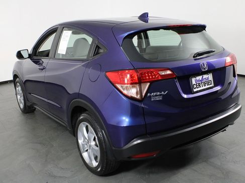 Used 2016 Honda HR-V LX image 3
